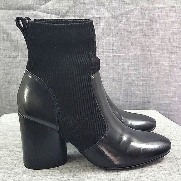 TORY BURCH Rowan Black leather Sock Booties block heel Women's 9M READ - Picture 1 of 11